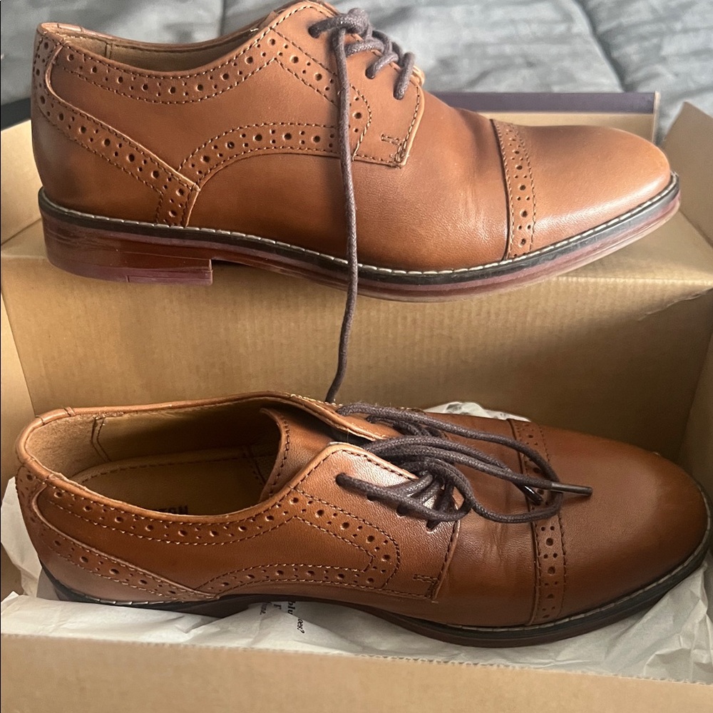 Johnston & Murphy Kids Brown Dress Shoes